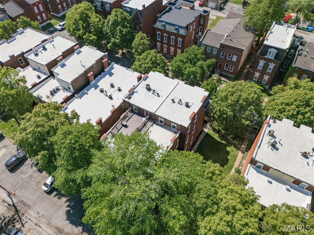 Senate Condos - Residential