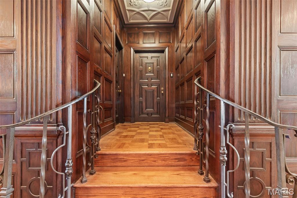 625 S Skinker Drive 103