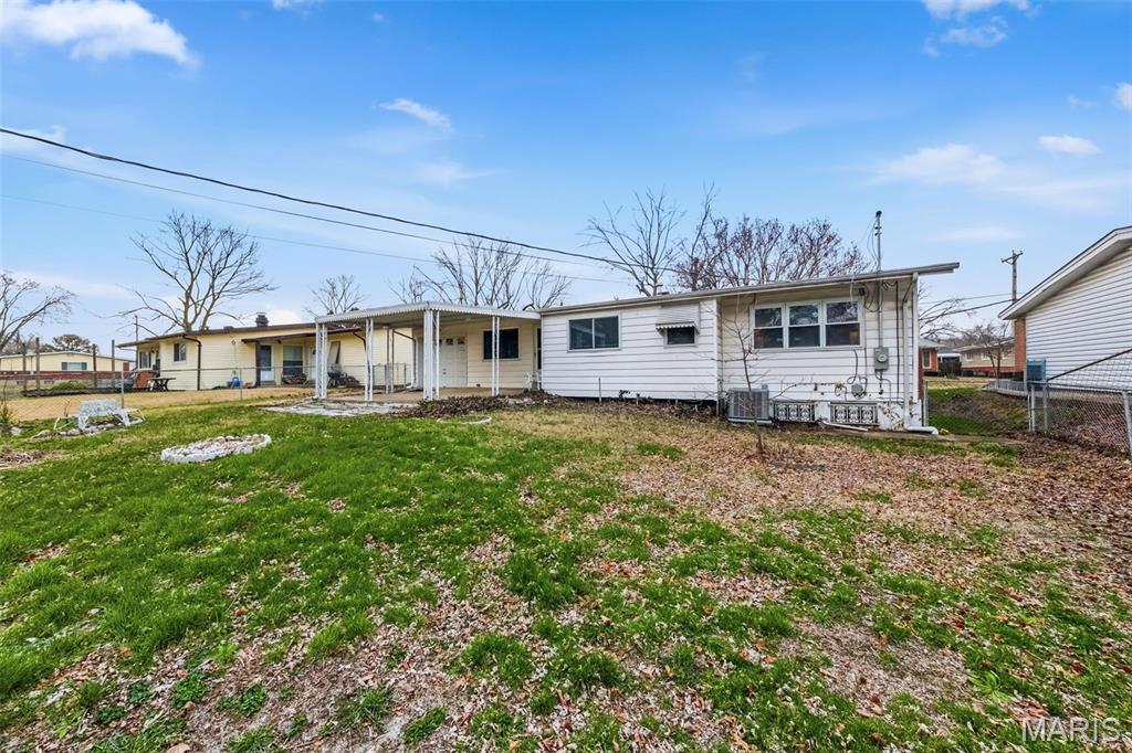 Paddock Hills 14 - Residential