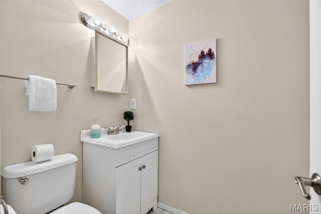 Meadow Pkwy - Residential