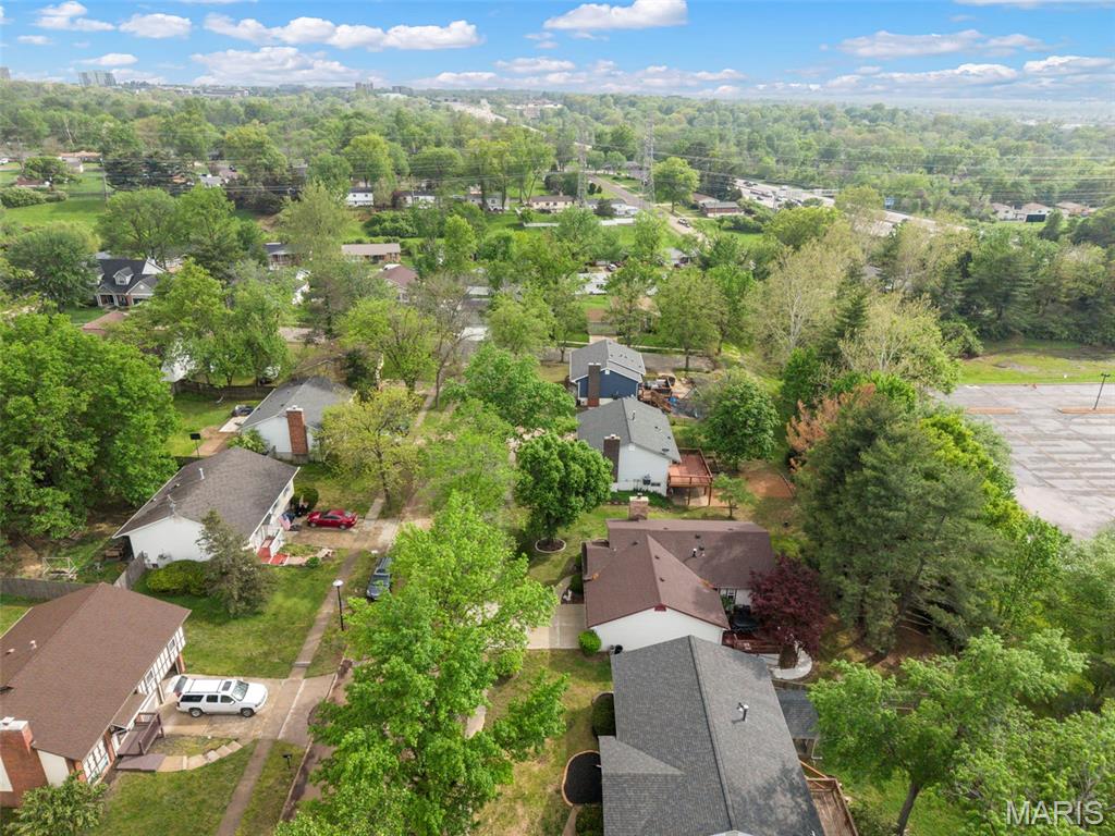 Meadow Pkwy - Residential