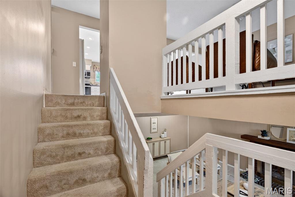 Meadow Pkwy - Residential