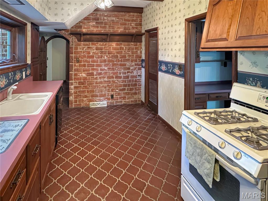 Lucinda Owens Estates - Residential