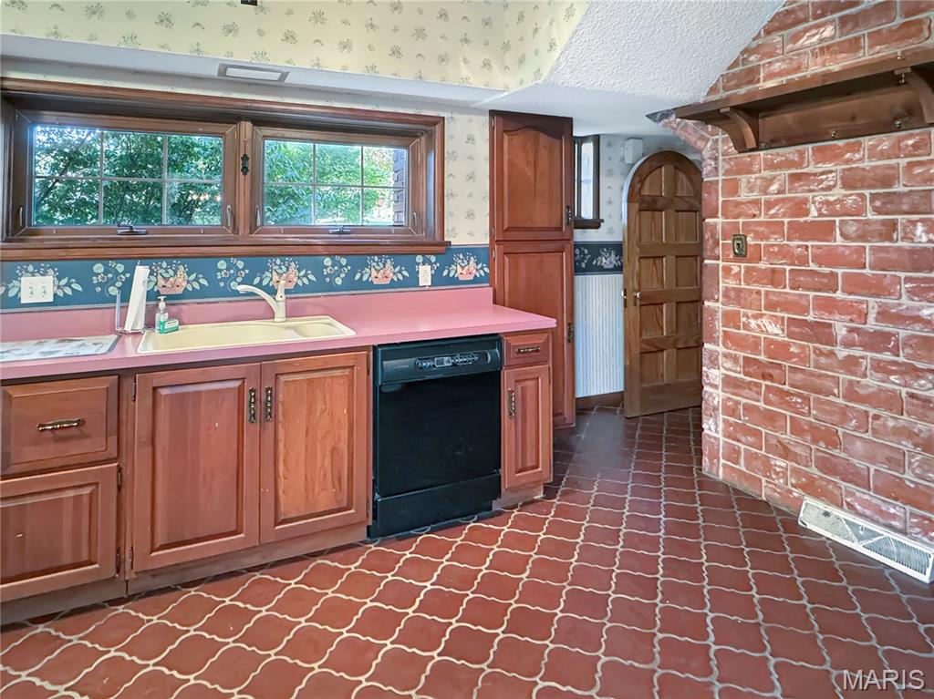 Lucinda Owens Estates - Residential