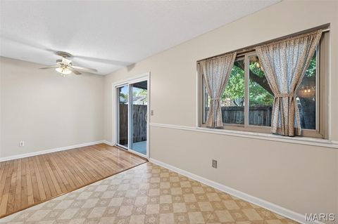 Tiny photo for 2562 Grayland Walk, Unincorporated, MO 63129 (MLS # 26026639)