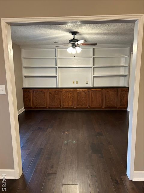 Tiny photo for 698 Trailcrest Court #5, Kirkwood, MO 63122 (MLS # 25078629)