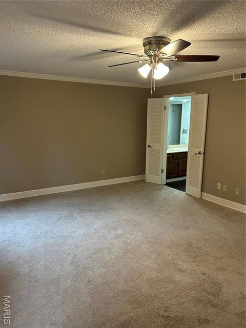 Tiny photo for 698 Trailcrest Court #5, Kirkwood, MO 63122 (MLS # 25078629)
