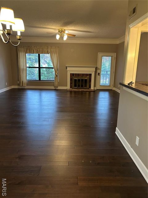 Tiny photo for 698 Trailcrest Court #5, Kirkwood, MO 63122 (MLS # 25078629)