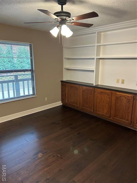 Tiny photo for 698 Trailcrest Court #5, Kirkwood, MO 63122 (MLS # 25078629)