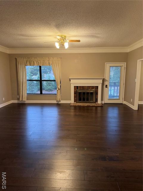 Tiny photo for 698 Trailcrest Court #5, Kirkwood, MO 63122 (MLS # 25078629)