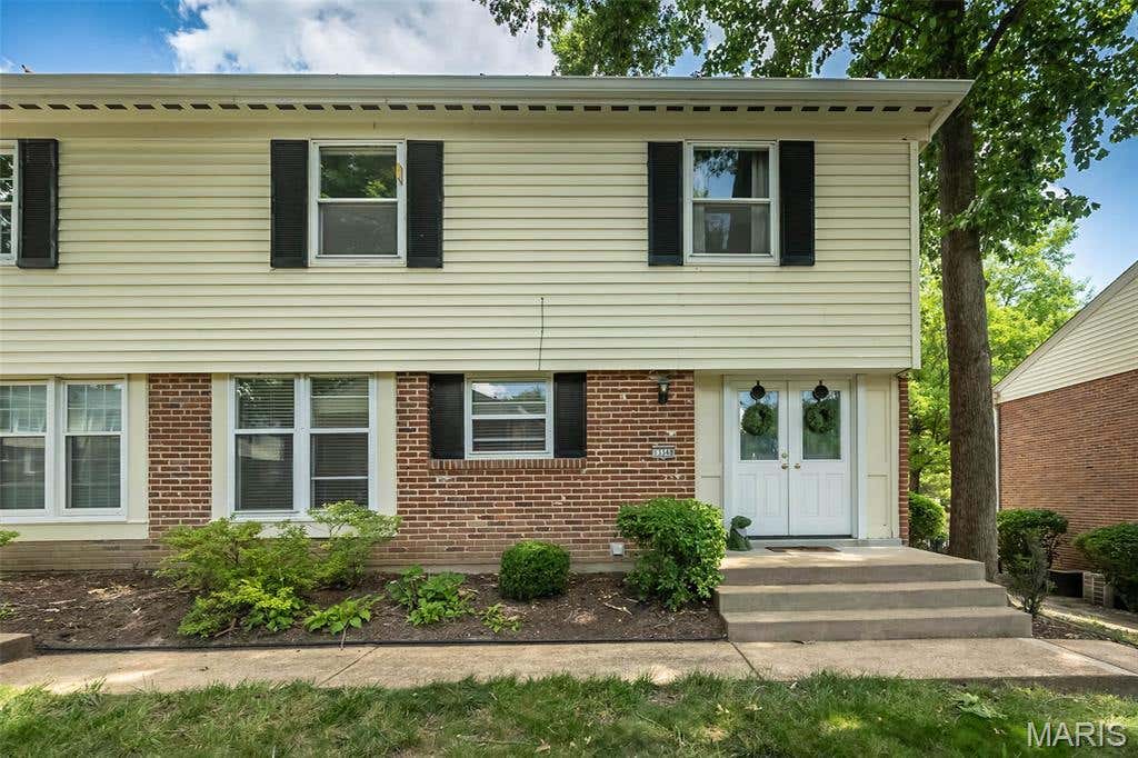 Photo of 13348 La Barge Drive, Chesterfield, MO 63141 (MLS # 26042116)