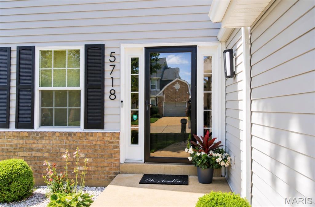 5718 Briarwood Estates Drive - Photo 3
