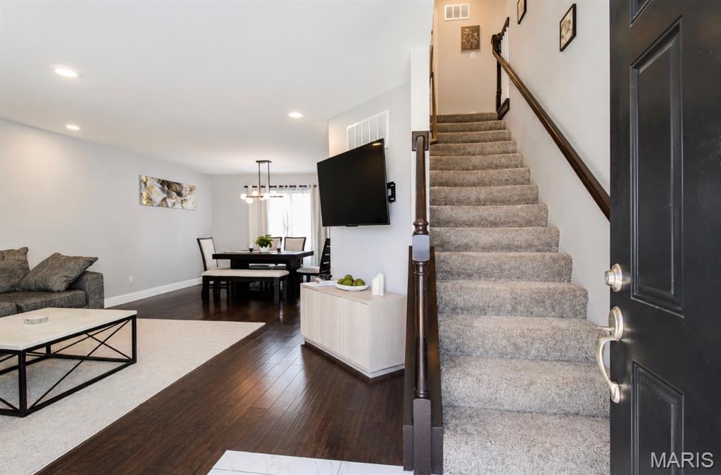 5718 Briarwood Estates Drive - Photo 4