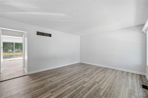 Tiny photo for 1361 Summergate Parkway, St Charles, MO 63303 (MLS # 26030145)