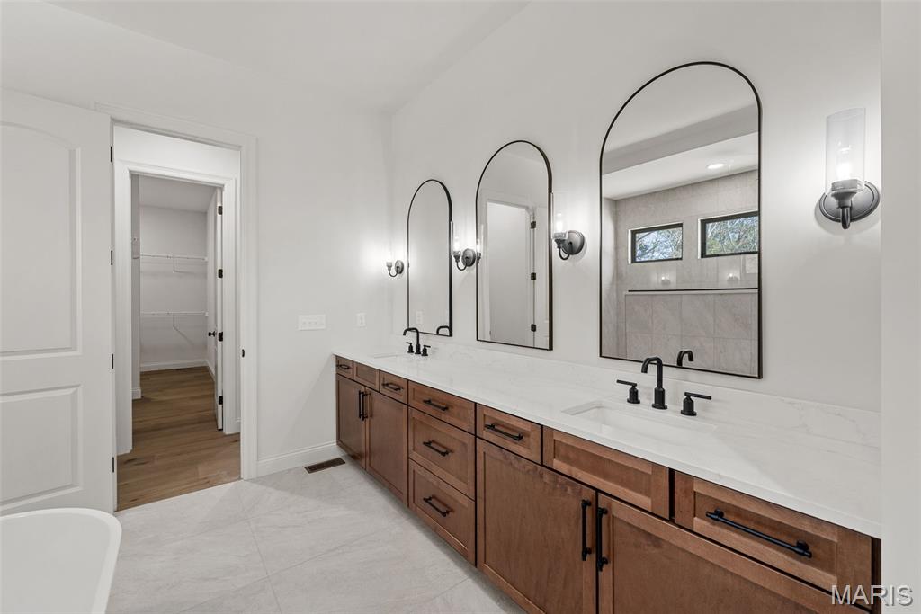 South Point Estates - Residential