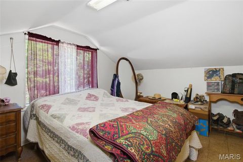 Tiny photo for 210 County Road 320, Alton, MO 65606 (MLS # 26030426)