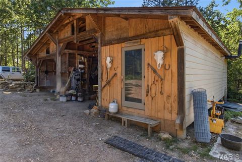 Tiny photo for 210 County Road 320, Alton, MO 65606 (MLS # 26030426)