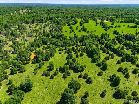 Tiny photo for 210 County Road 320, Alton, MO 65606 (MLS # 26030426)