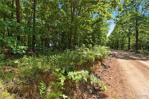 Tiny photo for 210 County Road 320, Alton, MO 65606 (MLS # 26030426)