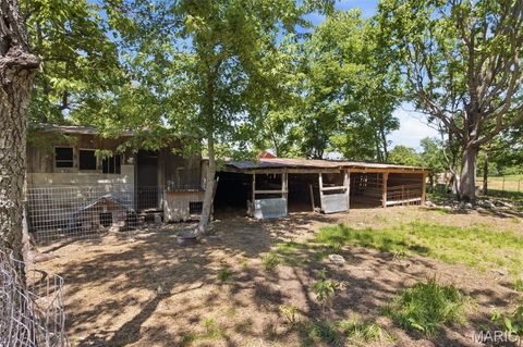 Tiny photo for 210 County Road 320, Alton, MO 65606 (MLS # 26030426)