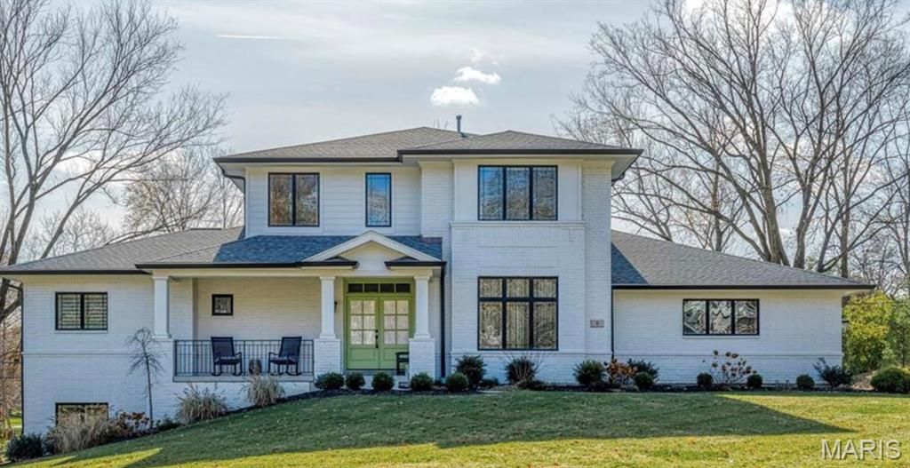 Photo of 9821 Warington Square, Creve Coeur, MO 63141 (MLS # 26023664)