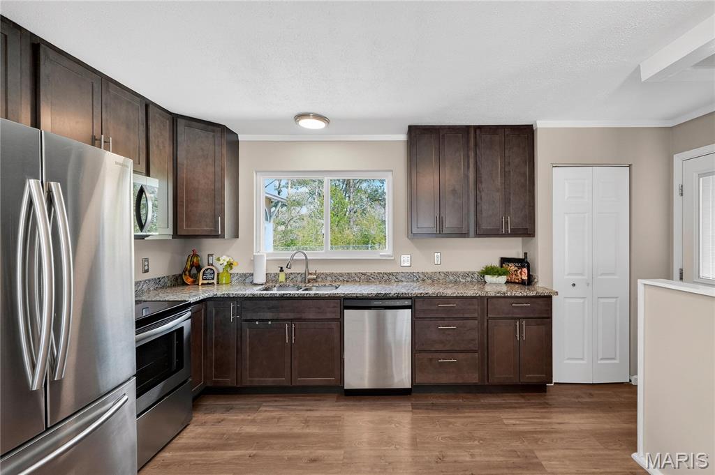 Bentley Manor 2 - Residential