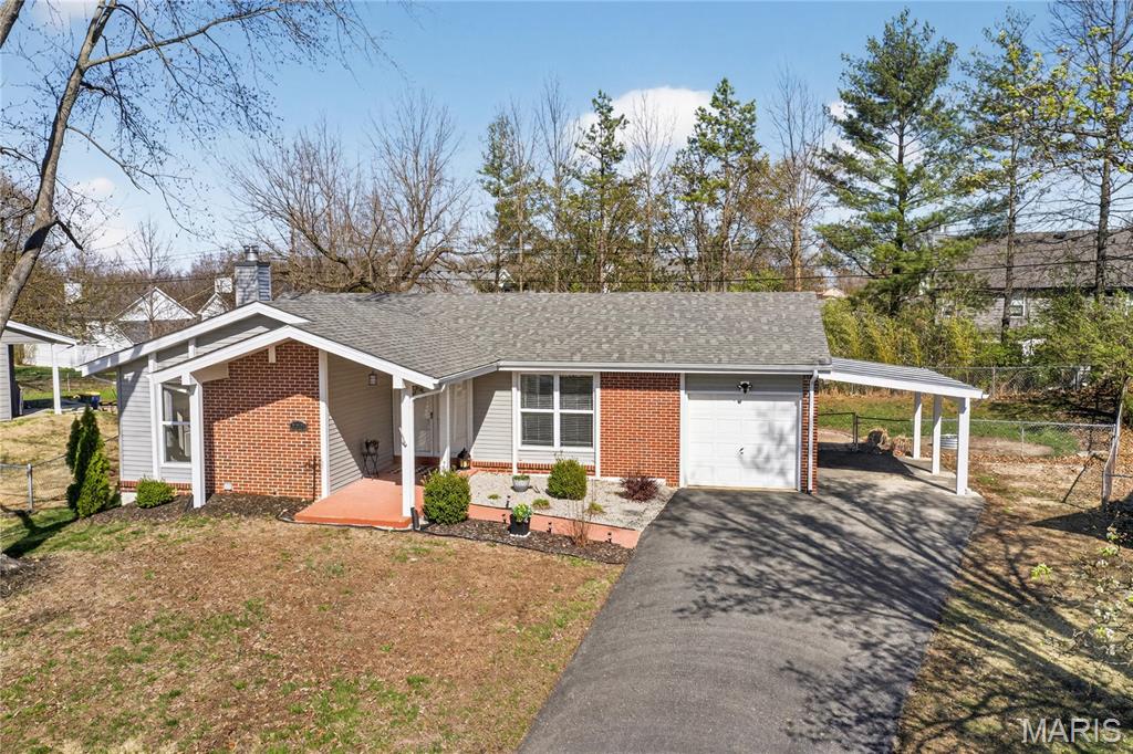 Bentley Manor 2 - Residential