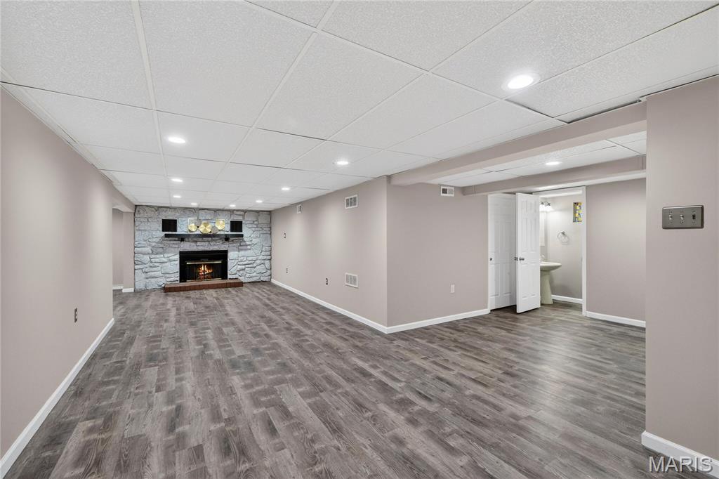 Bentley Manor 2 - Residential