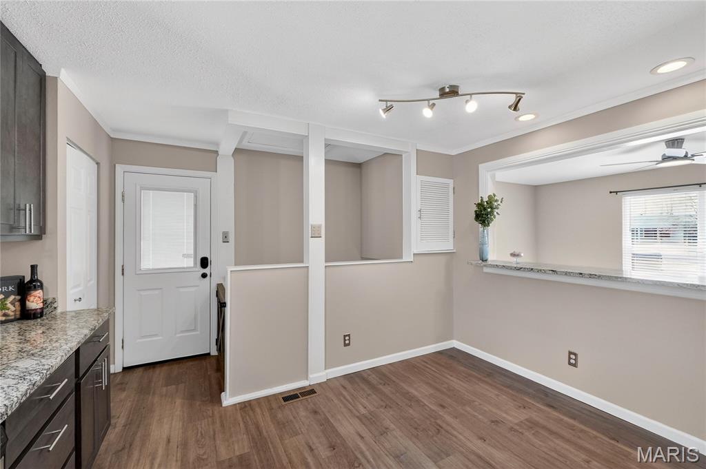 Bentley Manor 2 - Residential