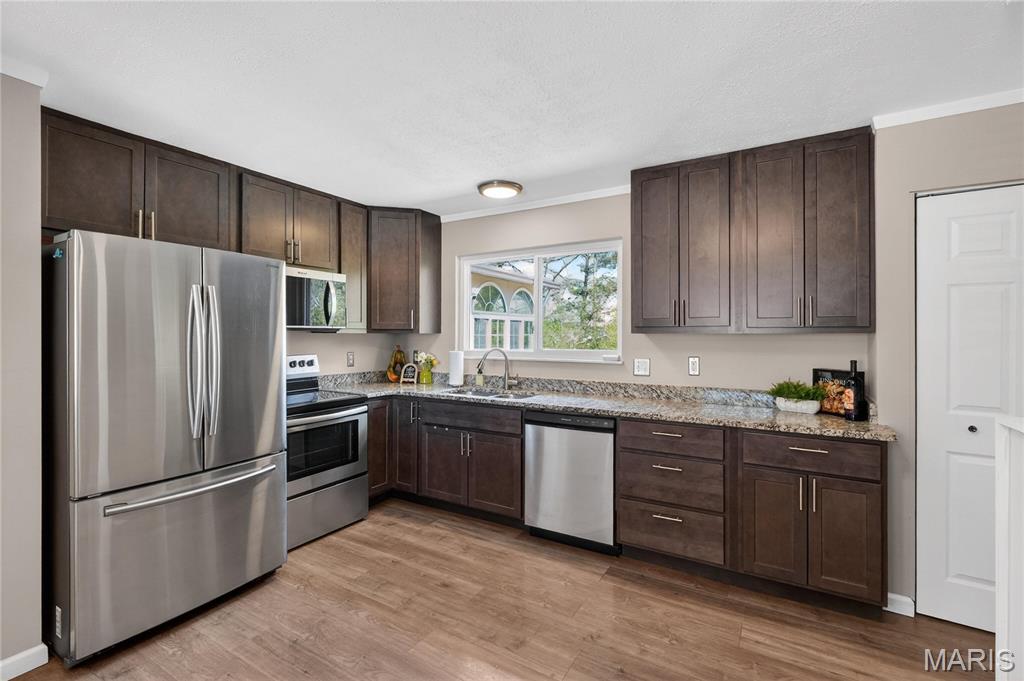 Bentley Manor 2 - Residential