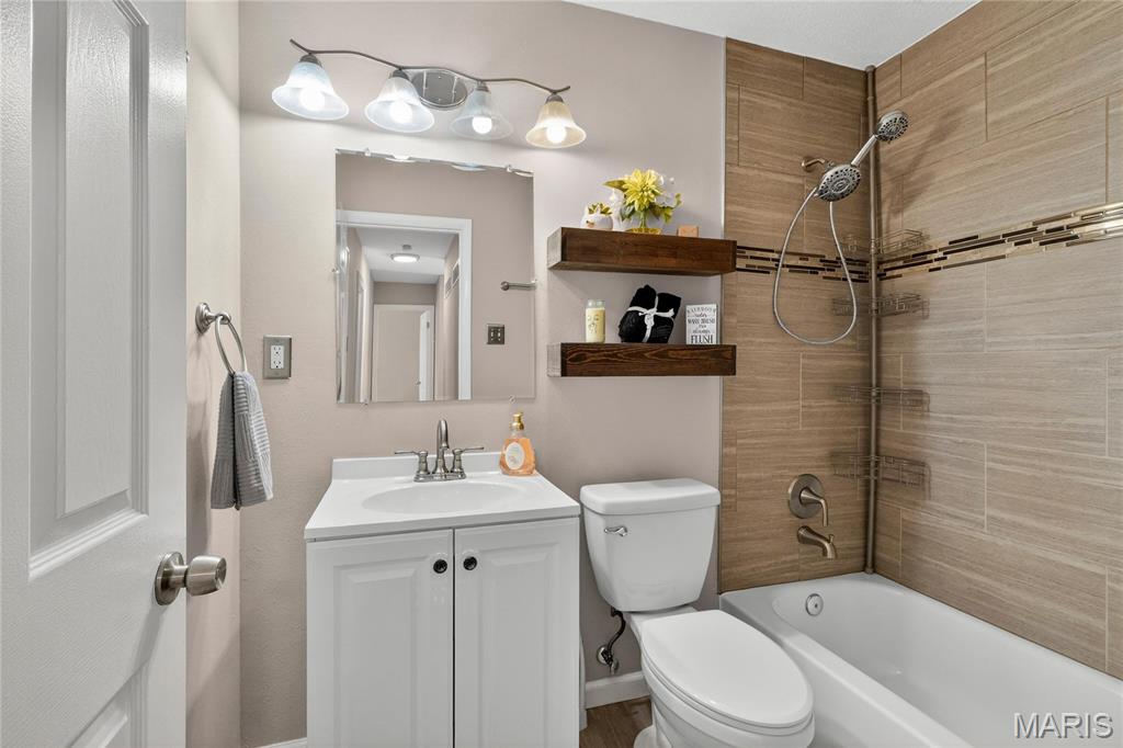 Bentley Manor 2 - Residential