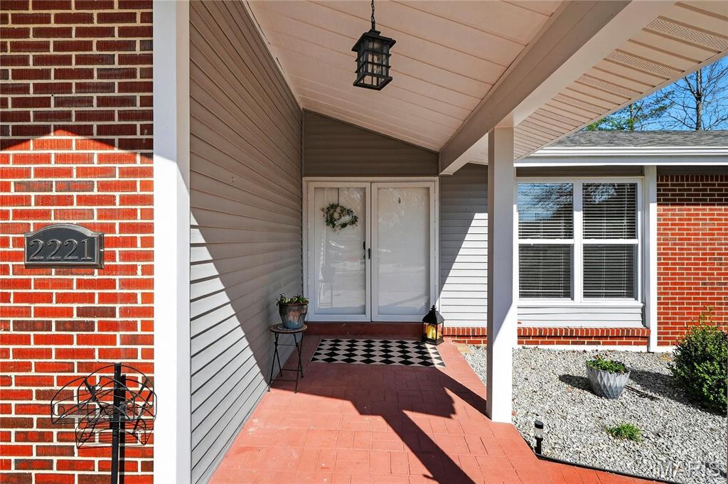 Bentley Manor 2 - Residential