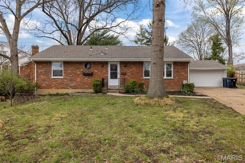 Photo of 1171 Ascot Lane, St Louis, MO 63122 (MLS # 26009028)