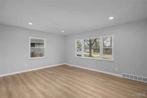 Tiny photo for 1171 Ascot Lane, St Louis, MO 63122 (MLS # 26009028)