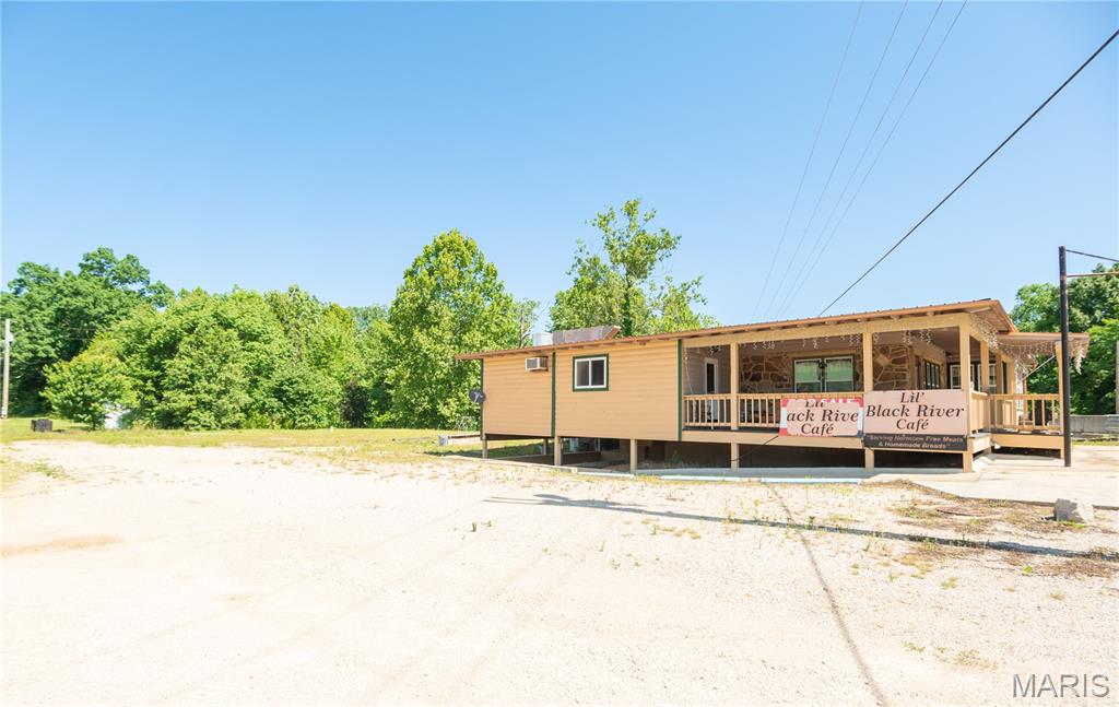 n/a - Commercial Sale