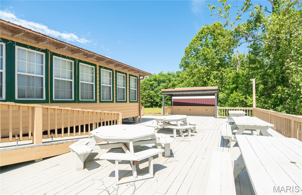 n/a - Commercial Sale
