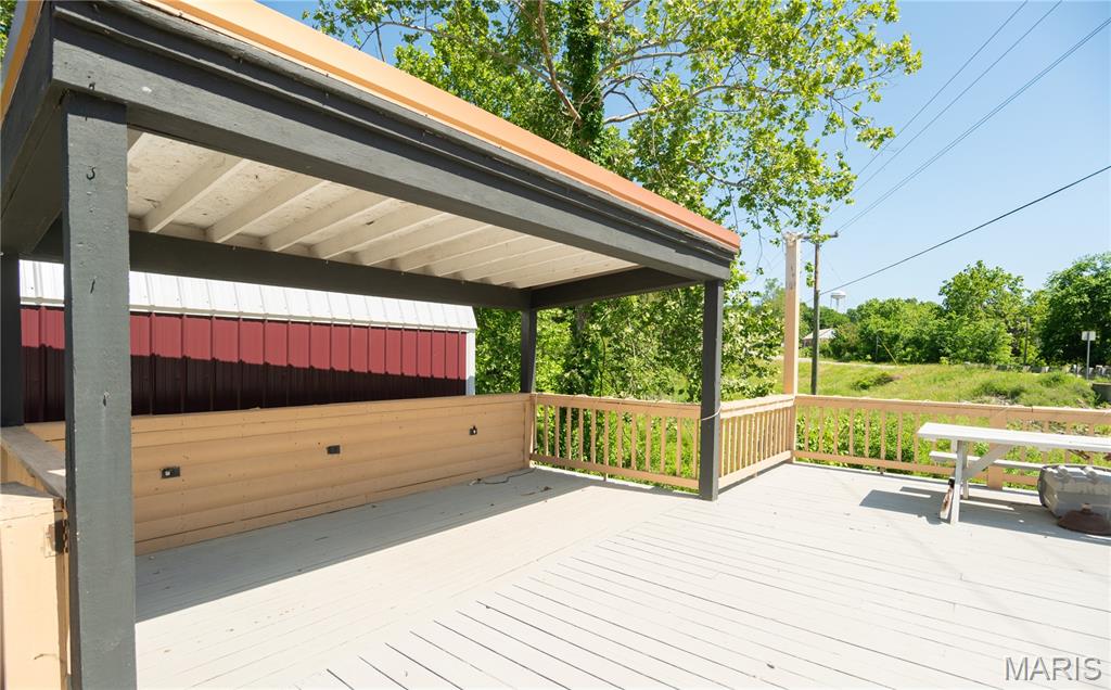 n/a - Commercial Sale