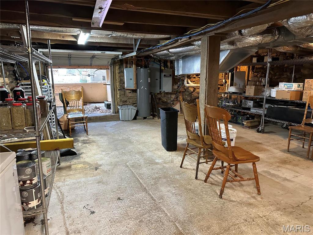 n/a - Commercial Sale
