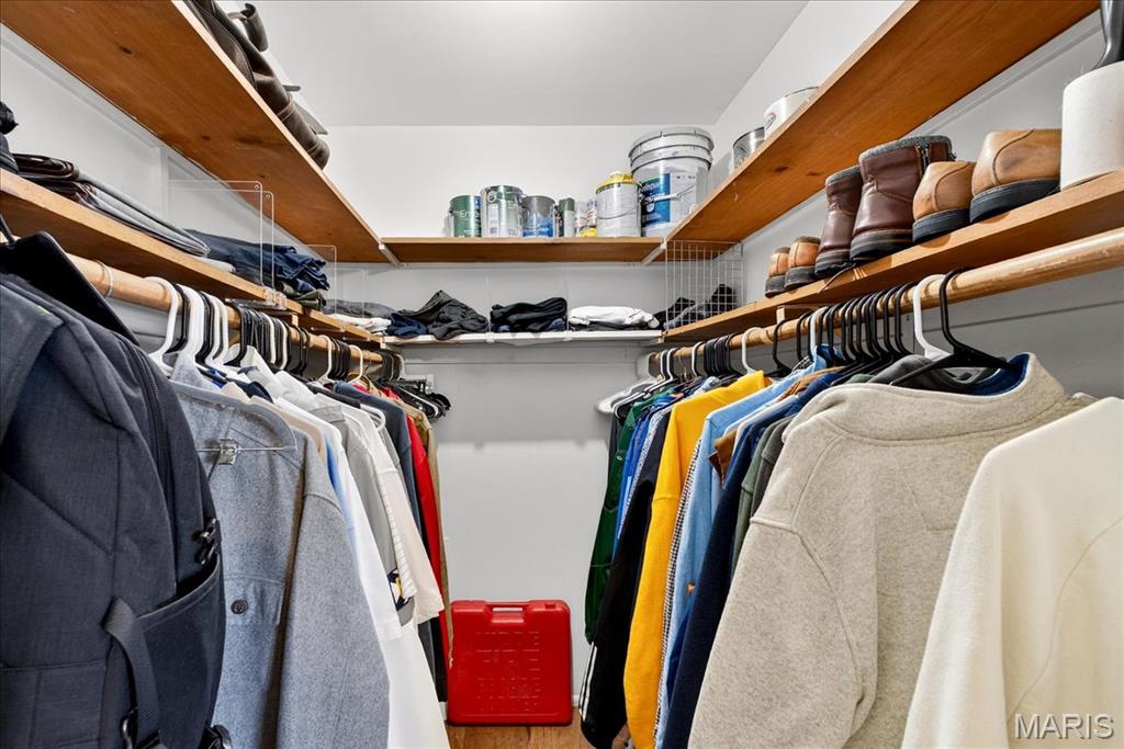 St Louis, Missouri 63128, United States, 2 Bedrooms Bedrooms, ,2 BathroomsBathrooms,Residential,Active,253057