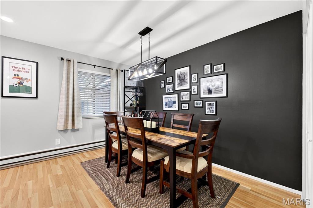 St Louis, Missouri 63128, United States, 2 Bedrooms Bedrooms, ,2 BathroomsBathrooms,Residential,Active,253057