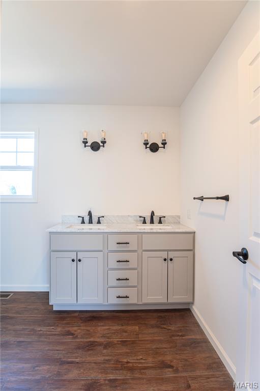 Scottsvale Manor - Residential