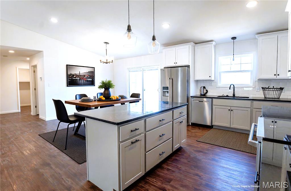 Scottsvale Manor - Residential