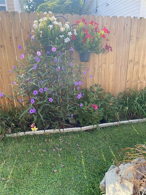 Tiny photo for 5622 Pernod Avenue, St Louis, MO 63139 (MLS # 26018408)