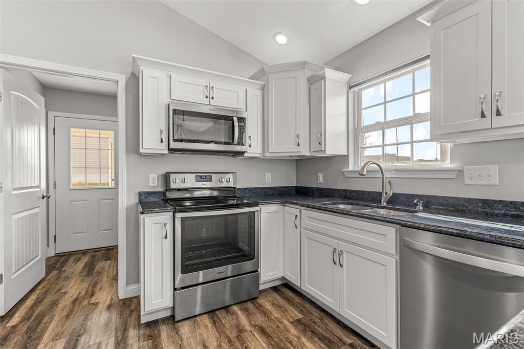 Villas/Butterfield Gardens Amd Place - Residential