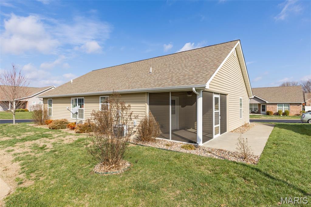 Villas/Butterfield Gardens Amd Place - Residential