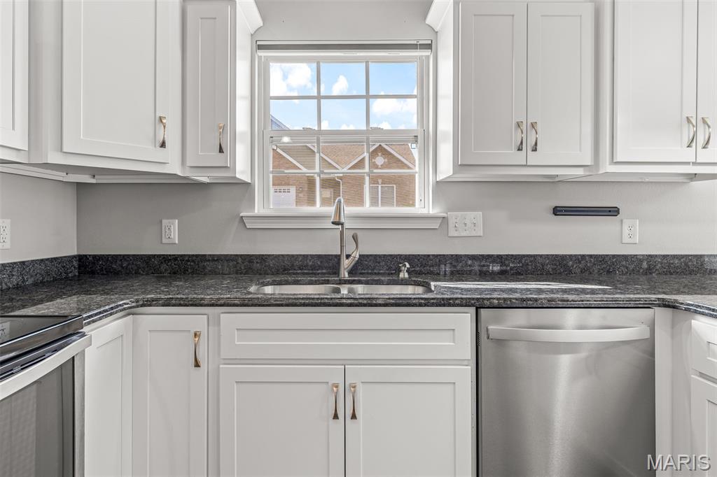 Villas/Butterfield Gardens Amd Place - Residential