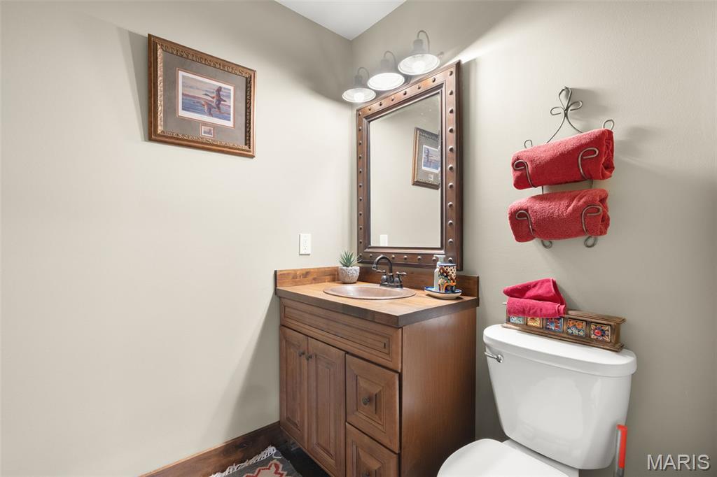 Walnut Lake - Residential