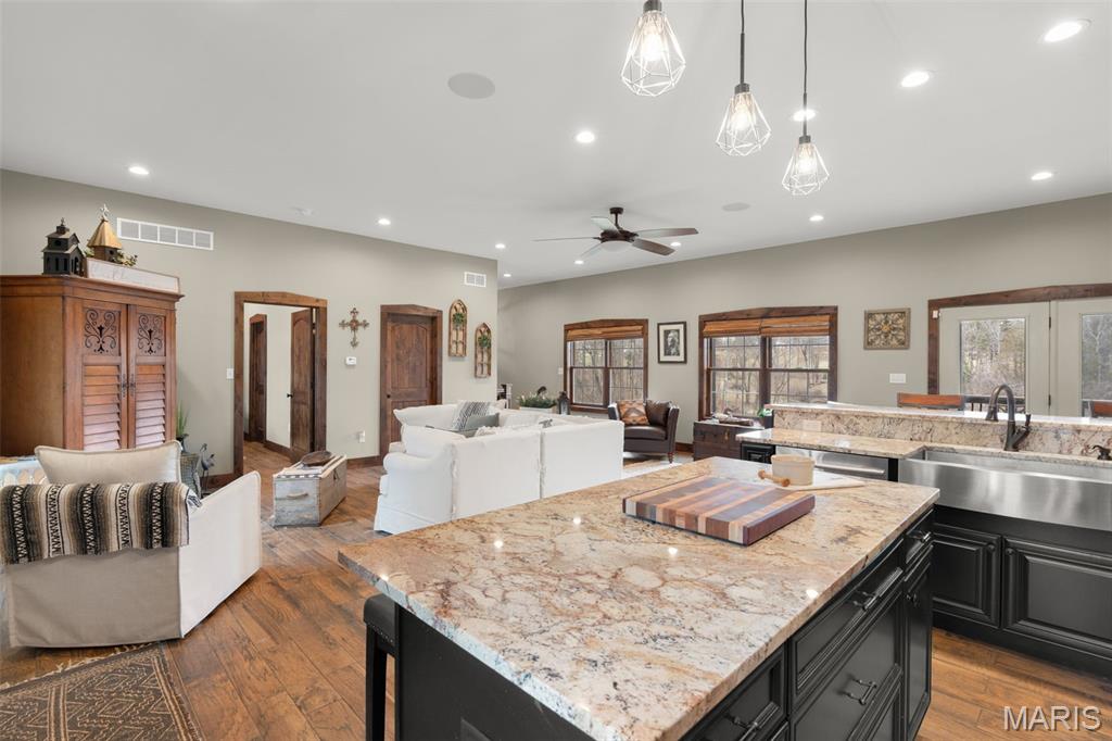 Walnut Lake - Residential