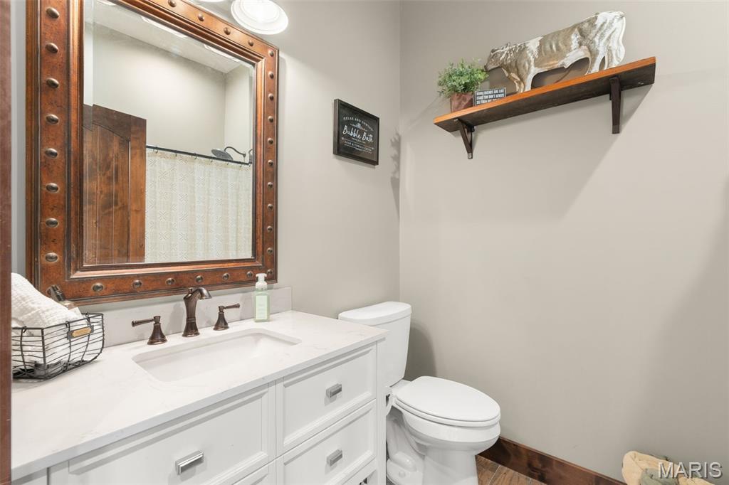 Walnut Lake - Residential