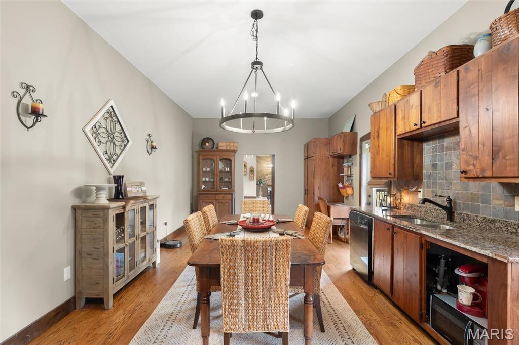 Walnut Lake - Residential